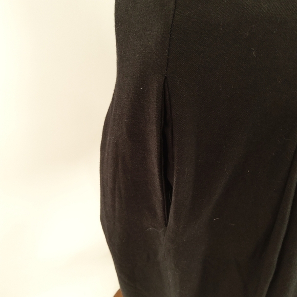 FRENCH CONNECTION pleated skirt - Picture 4 of 6